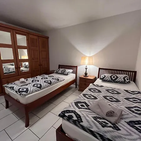 Zentral Aber Ruhig - 5 Im Selben Haus In Elberfeld Apartment *